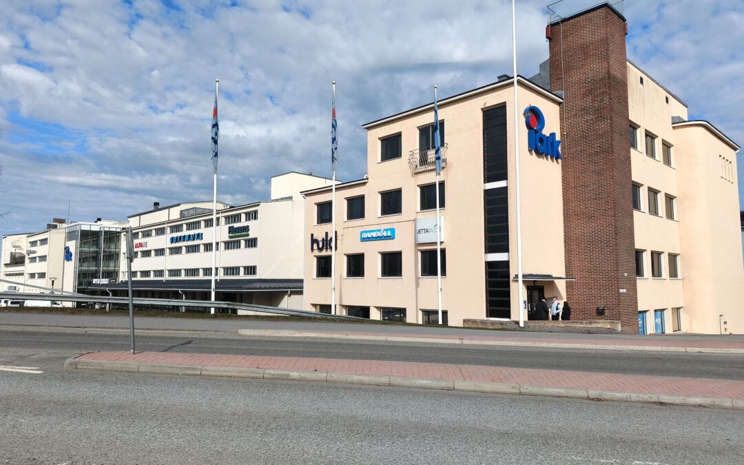 Kahden kerroksen toimistotila iParkissa!